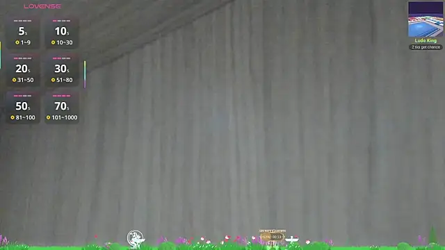 Snapshot of mari_heart chatting on 01-21-25, 12:15 mari heart online show from 01-21-25, 12:15