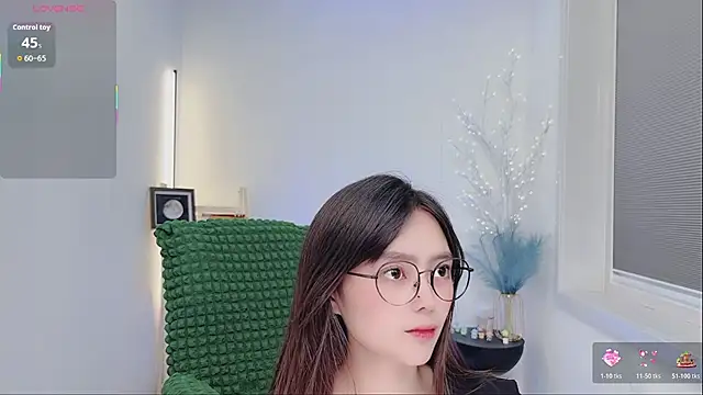 Natasha2025 online show from 11-12-25, 05:02