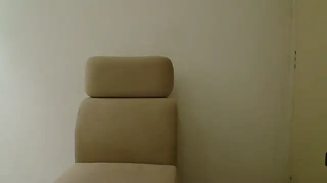 Snapshot of GoddessGlide chatting on 07-07-26, 04:00 GoddessGlide online show from 07-07-26, 04:00