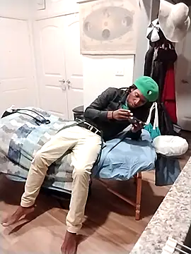 Snapshot of VelvetChocolate7 chatting on 10-01-25, 04:40 VelvetChocolate7 online show from 10-01-25, 04:40