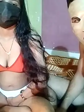 Snapshot of Coupleshow47 chatting on 02-07-25, 09:58 Coupleshow47 online show from 02-07-25, 09:58