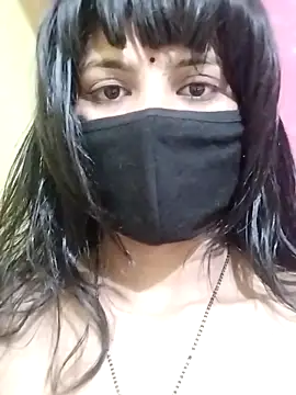 Snapshot of Coupleshow47 chatting on 03-05-25, 08:00 Coupleshow47 online show from 03-05-25, 08:00