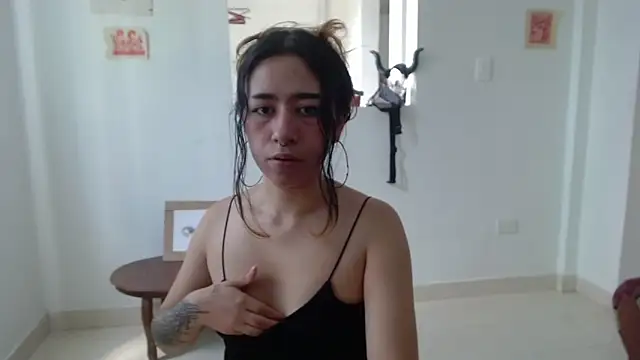 Snapshot of Maam_Ine chatting on 02-11-26, 06:46 Maam Ine online show from 02-11-26, 06:46