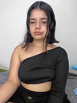 pretty angela1 online show from 02-04-25, 04:37