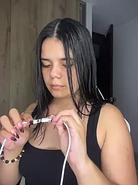 pretty angela1 online show from 12-18-25, 12:38