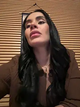 Snapshot of Karol_Towers chatting on 03-01-25, 11:15 Karol Towers online show from 03-01-25, 11:15