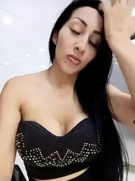 Snapshot of Isabellitasexi38 chatting on 03-16-25, 06:23 Isabellitasexi38 online show from 03-16-25, 06:23