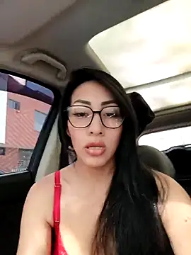 Snapshot of Isabellitasexi38 chatting on 03-19-25, 02:35 Isabellitasexi38 online show from 03-19-25, 02:35