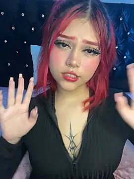 Snapshot of kath_kitty chatting on 01-21-25, 02:22 kath kitty online show from 01-21-25, 02:22
