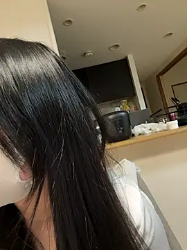 TAISHI chan online show from 12-17-25, 04:24