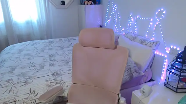 LasolitaAuri online show from 03-27-26, 03:56