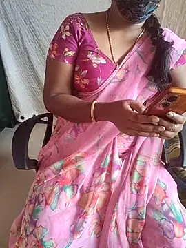 Snapshot of Tamil_roja69 chatting on 06-24-26, 04:00 Tamil roja69 online show from 06-24-26, 04:00