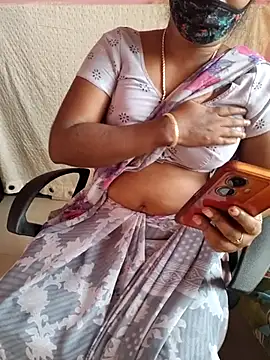 Snapshot of Tamil_roja69 chatting on 06-26-26, 03:00 Tamil roja69 online show from 06-26-26, 03:00