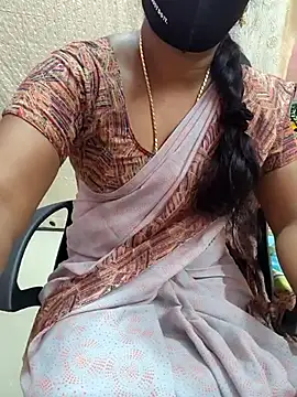 Snapshot of Tamil_roja69 chatting on 07-24-26, 01:53 Tamil roja69 online show from 07-24-26, 01:53