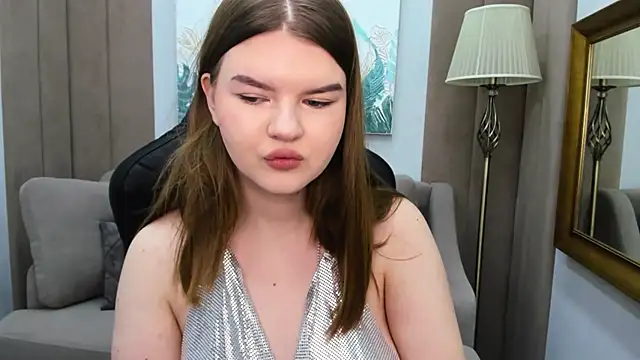 Snapshot of JessyCoss chatting on 02-08-25, 10:18 JessyCoss online show from 02-08-25, 10:18