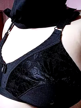 Snapshot of Botina-68 chatting on 01-14-25, 12:45 Botina-68 online show from 01-14-25, 12:45