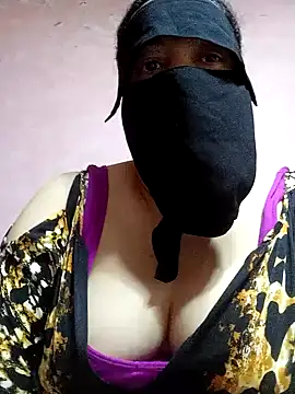 Snapshot of Botina-68 chatting on 03-01-25, 11:37 Botina-68 online show from 03-01-25, 11:37