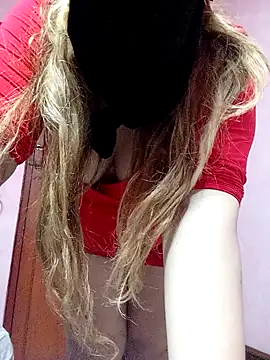 Snapshot of Botina-68 chatting on 03-08-25, 01:17 Botina-68 online show from 03-08-25, 01:17