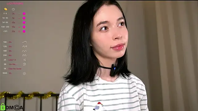 LittleOriana online show from 11-23-25, 01:05