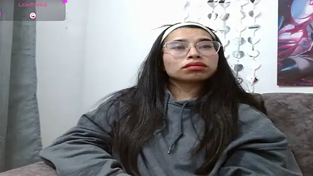 Snapshot of DearAbbiee chatting on 09-18-25, 11:07 DearAbbiee online show from 09-18-25, 11:07