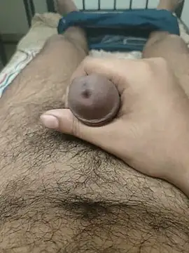 Snapshot of chinchi chatting on 03-18-25, 11:52 chinchi online show from 03-18-25, 11:52