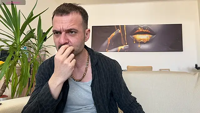 Snapshot of Asmodeuss666 chatting on 02-25-25, 01:28 Asmodeuss666 online show from 02-25-25, 01:28