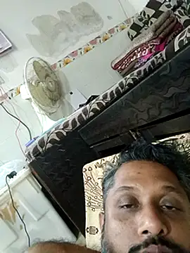 Snapshot of carria_homes chatting on 12-29-24, 08:48 carria homes online show from 12-29-24, 08:48