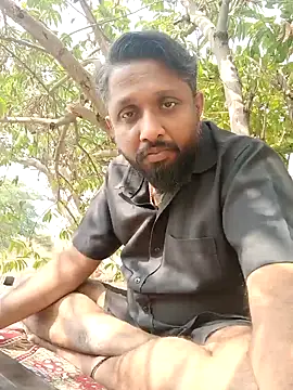 Snapshot of carria_homes chatting on 01-13-25, 08:26 carria homes online show from 01-13-25, 08:26