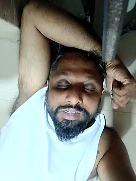 Snapshot of carria_homes chatting on 02-02-25, 12:57 carria homes online show from 02-02-25, 12:57