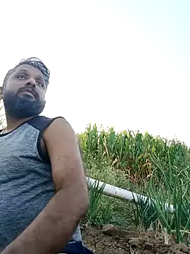 Snapshot of carria_homes chatting on 02-21-25, 12:28 carria homes online show from 02-21-25, 12:28