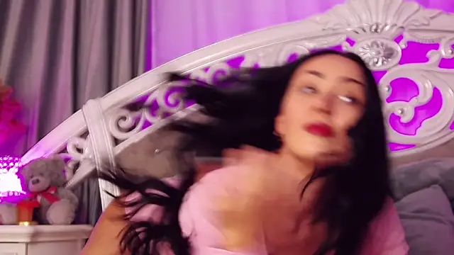 KimKhallifa online show from 10-09-25, 04:54