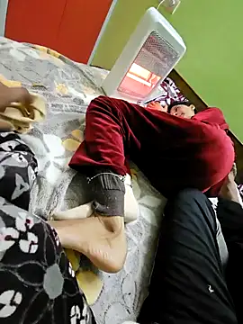 insta hotpair online show from 12-25-24, 04:54