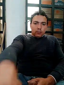 Snapshot of chinoxxx chatting on 12-20-25, 07:43 chinoxxx online show from 12-20-25, 07:43