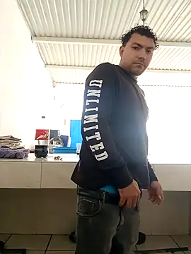 Snapshot of chinoxxx chatting on 03-04-26, 08:37 chinoxxx online show from 03-04-26, 08:37