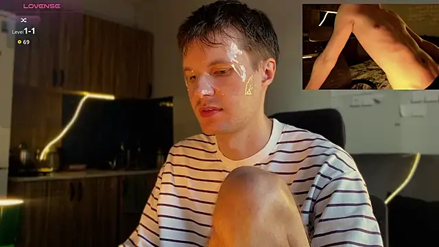 Leonnextdoor online show from 04-10-26, 12:43