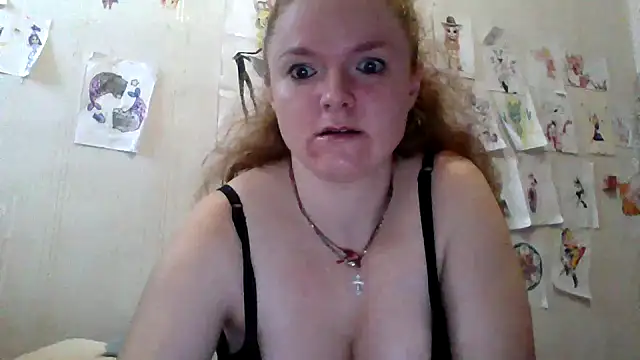 Rae Jeannie online show from 10-31-25, 06:03