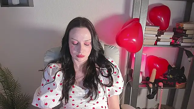 Snapshot of worship_vika chatting on 02-14-25, 01:40 worship vika online show from 02-14-25, 01:40