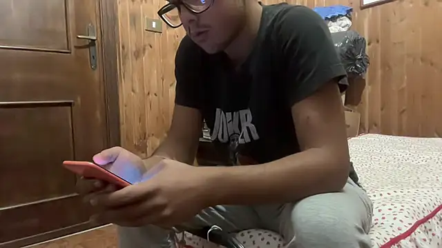 mauri200 online show from 10-01-25, 02:39