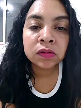 Brendabluee online show from 02-07-25, 01:04