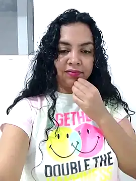 Brendabluee online show from 03-19-25, 01:54