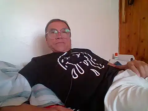 santiagon2015 online show from 02-05-25, 05:42