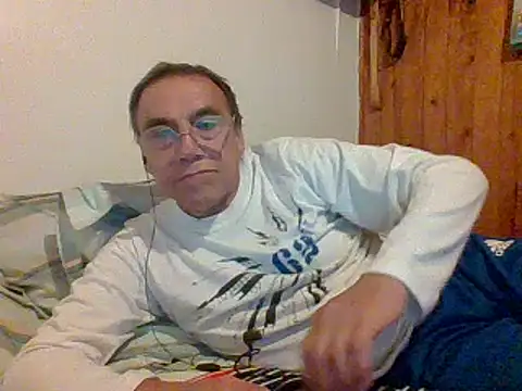 santiagon2015 online show from 02-10-25, 02:41