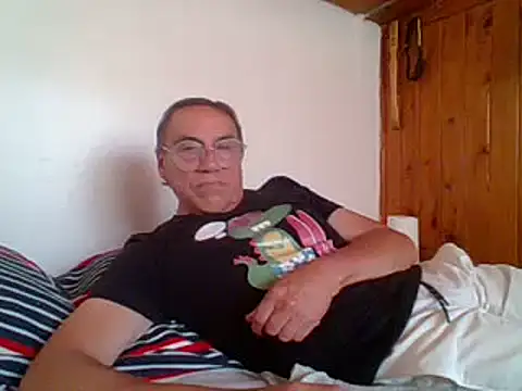 santiagon2015 online show from 02-12-25, 05:58