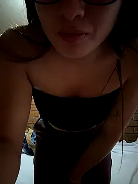 lunagonzales lima 2007 online show from 09-27-25, 02:16