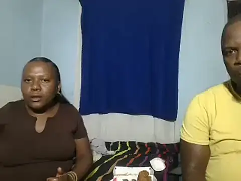 Snapshot of ThamiXX chatting on 02-05-25, 08:57 ThamiXX online show from 02-05-25, 08:57