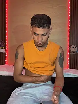 Snapshot of Evans777_ chatting on 01-18-25, 06:32 Evans777 online show from 01-18-25, 06:32