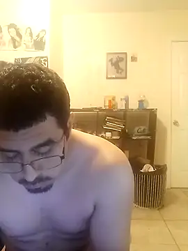 Snapshot of k1oudE chatting on 12-01-25, 12:26 k1oudE online show from 12-01-25, 12:26