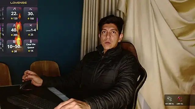 Snapshot of Noah-cock chatting on 11-19-25, 04:23 Noah-cock online show from 11-19-25, 04:23