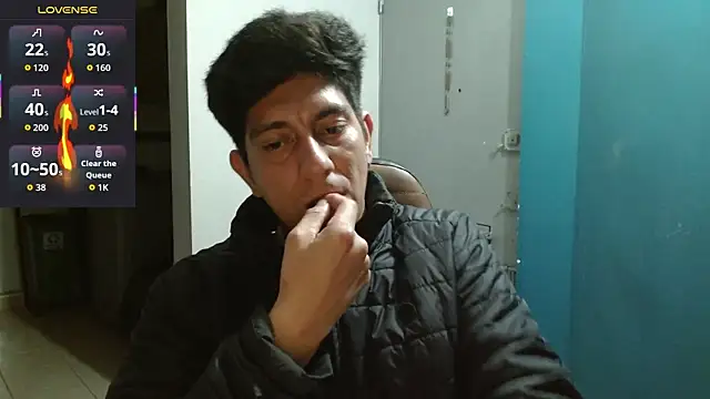 Snapshot of Noah-cock chatting on 12-16-25, 10:59 Noah-cock online show from 12-16-25, 10:59