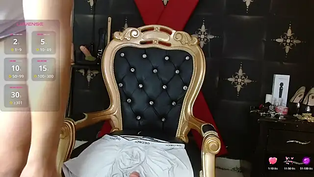 Snapshot of Noah-cock chatting on 12-18-25, 06:03 Noah-cock online show from 12-18-25, 06:03